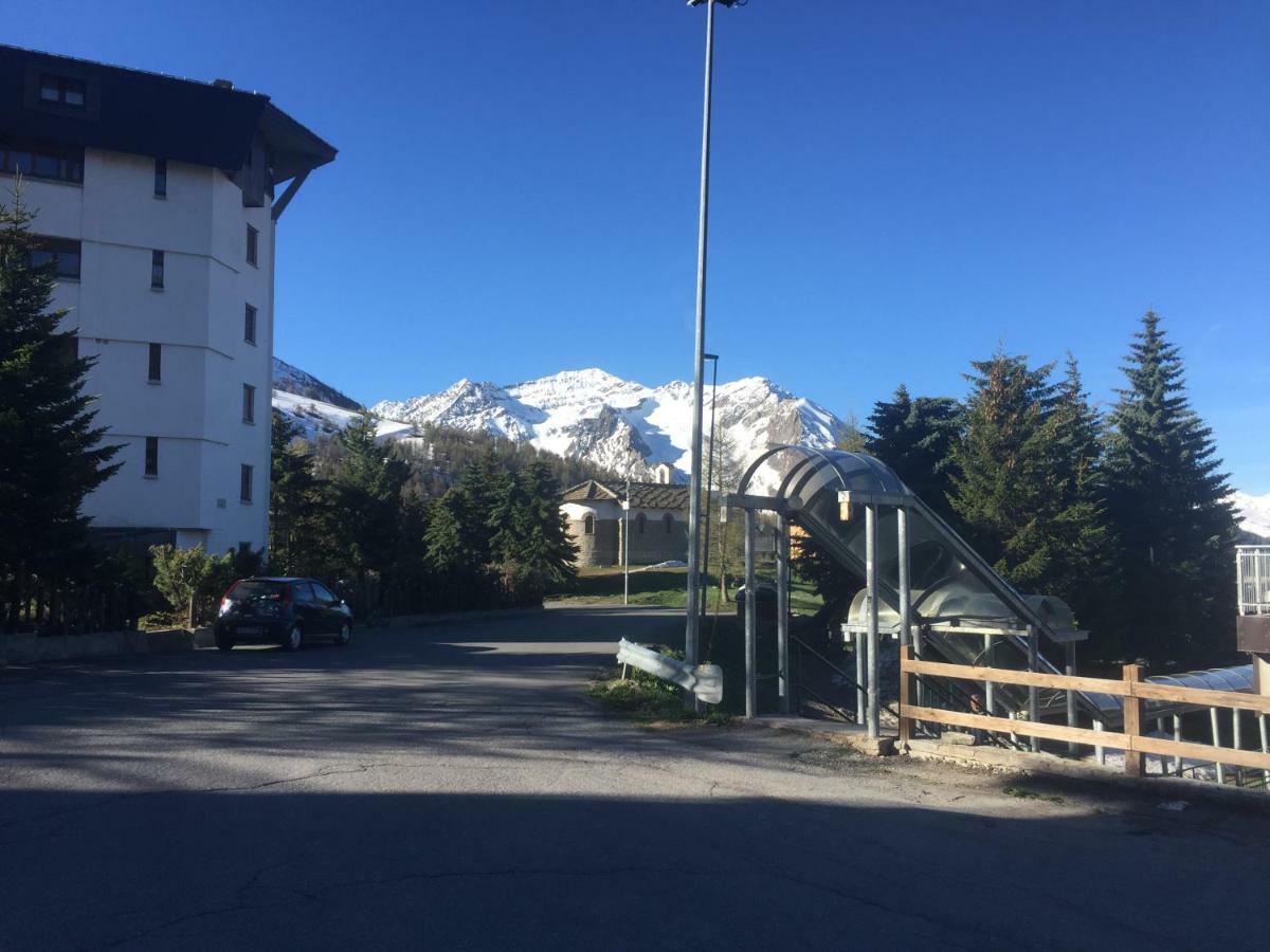 Royal Apartment Sestriere Luaran gambar